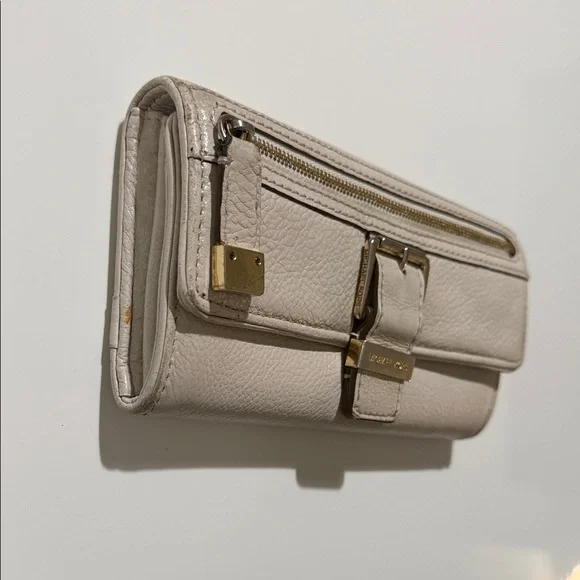 Michael Kors Beige Leather Wallet with Buckle - Picture 4 of 16